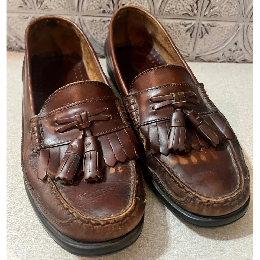 Bass show durable tassels